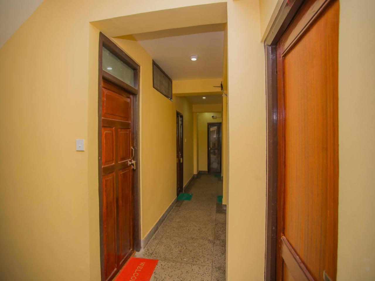 Oyo 287 Hotel Buddha Palace Katmandú Exterior foto